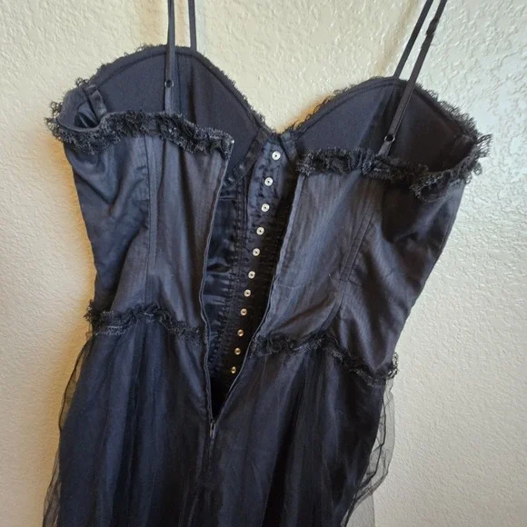 Stunning LIP SERVICE Gothic Whimsy Fairy Gown Corset Dress Black Tulle Lace M - Picture 9 of 15